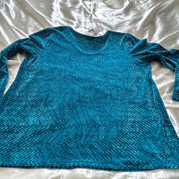 TUNIC, STRETCH, PEACOCK BLUE, SIZE 3X, VELVET, MADE IN MONTREAL CANADA, ROUND - Picture 10 of 11